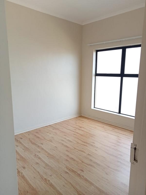 To Let 3 Bedroom Property for Rent in Parklands Western Cape